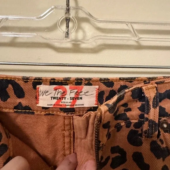 NWOT Free People zip it up printed mini skirt - Cheetah - Size 27 - Picture 6 of 7